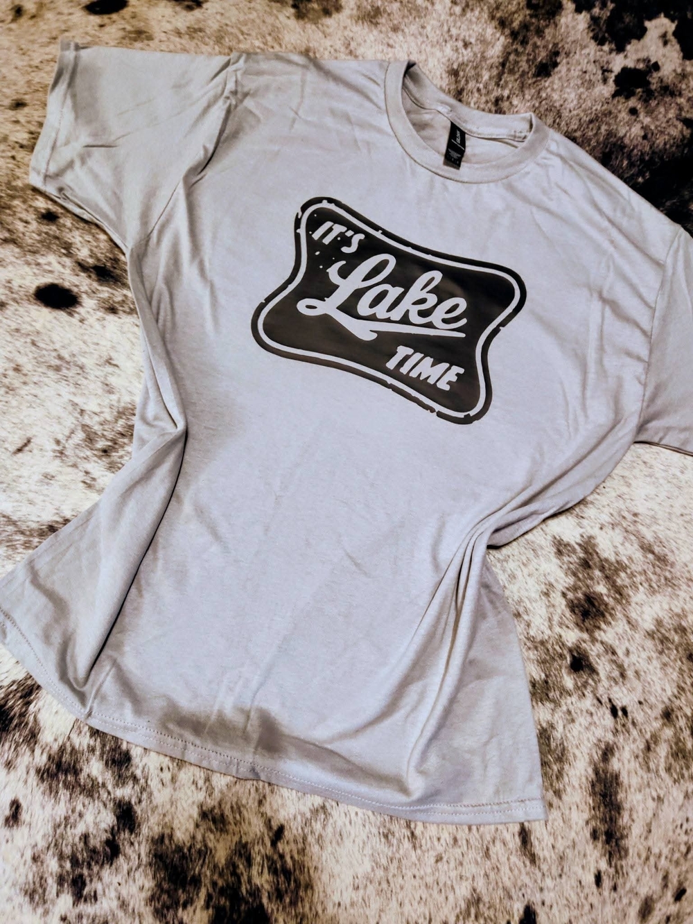 Gildan Light Gray "It's Lake Time" Graphic Short Sleeve Tee